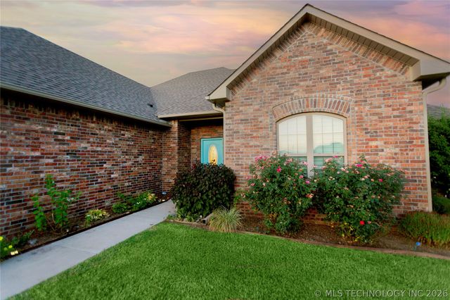 509 Kimberly Drive, Checotah, OK 74426