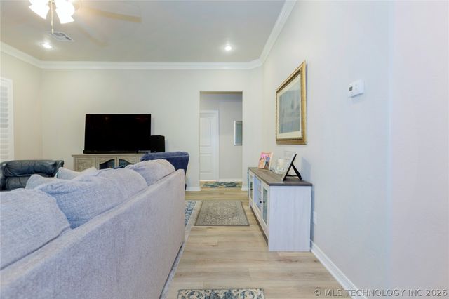 509 Kimberly Drive, Checotah, OK 74426