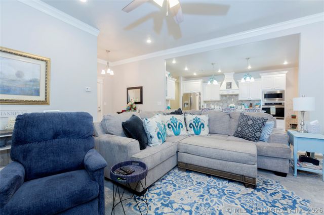 509 Kimberly Drive, Checotah, OK 74426