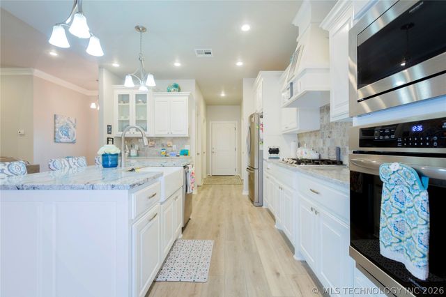 509 Kimberly Drive, Checotah, OK 74426