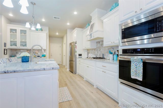 509 Kimberly Drive, Checotah, OK 74426