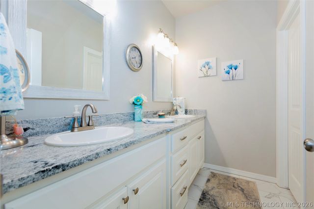 509 Kimberly Drive, Checotah, OK 74426