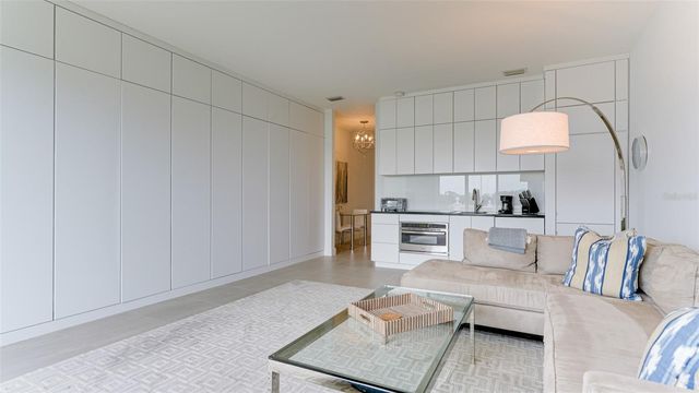 51 MACEWEN DRIVE 5, Osprey, FL 34229