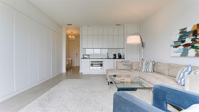 51 MACEWEN DRIVE 5, Osprey, FL 34229