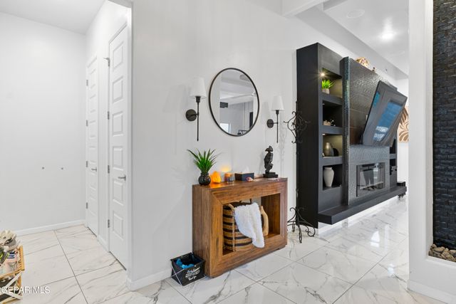 7785 Enchanted Trail Drive, El Paso, TX 79911