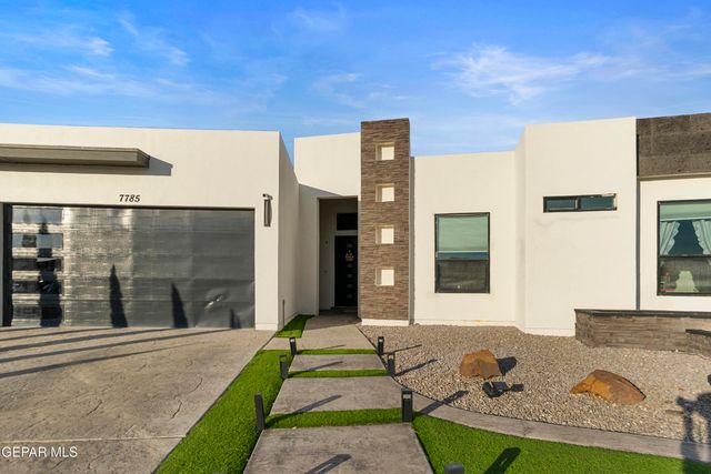 7785 Enchanted Trail Drive, El Paso, TX 79911