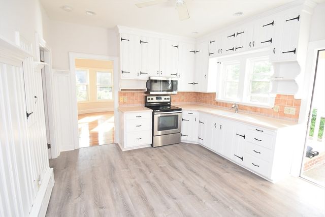 284 Central Street 1, Mansfield, MA 02048