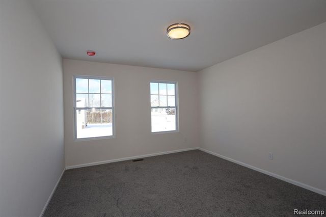 4238 Cedar Lane, Grand Blanc, MI 48439