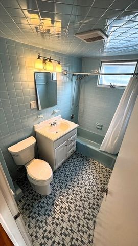 114 Fayerweather St 2, Cambridge, MA 02138