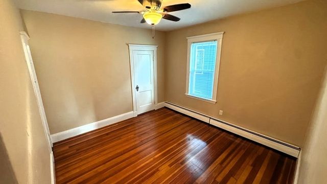114 Fayerweather St 2, Cambridge, MA 02138