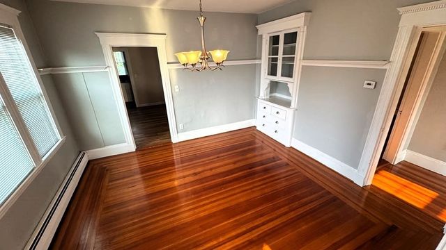 114 Fayerweather St 2, Cambridge, MA 02138