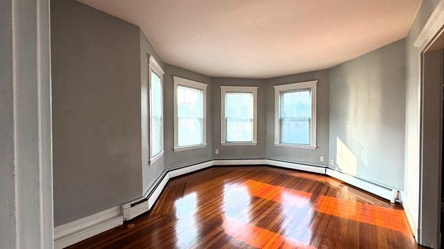 114 Fayerweather St 2, Cambridge, MA 02138
