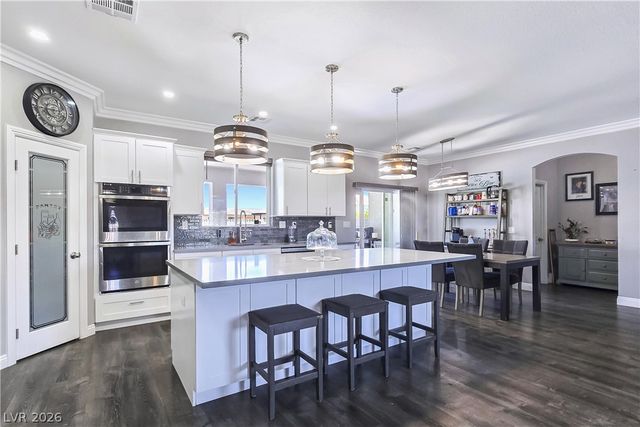 6611 Parkwood Court, Pahrump, NV 89061