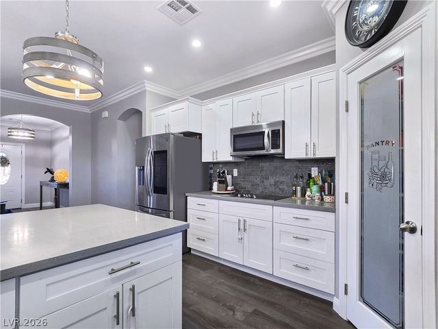 6611 Parkwood Court, Pahrump, NV 89061