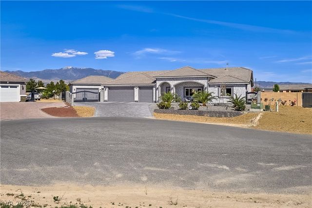 6611 Parkwood Court, Pahrump, NV 89061
