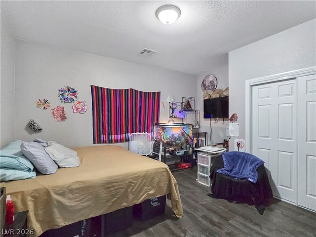 6611 Parkwood Court, Pahrump, NV 89061