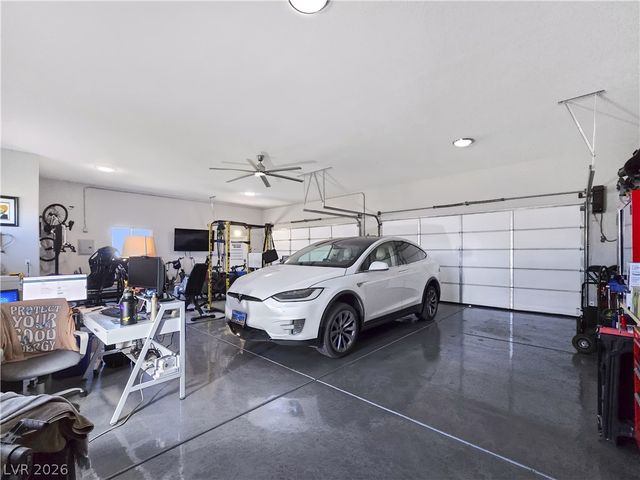 6611 Parkwood Court, Pahrump, NV 89061
