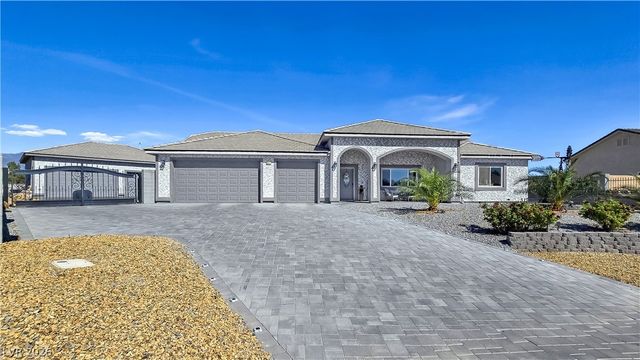 6611 Parkwood Court, Pahrump, NV 89061
