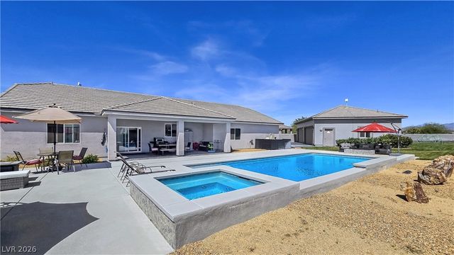 6611 Parkwood Court, Pahrump, NV 89061