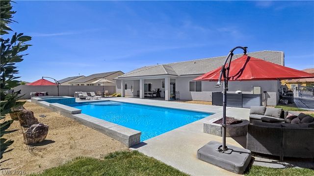 6611 Parkwood Court, Pahrump, NV 89061