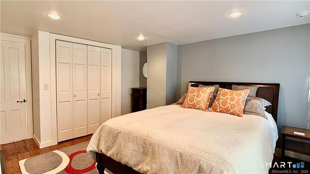 270 North Water Street, Stonington, CT 06378