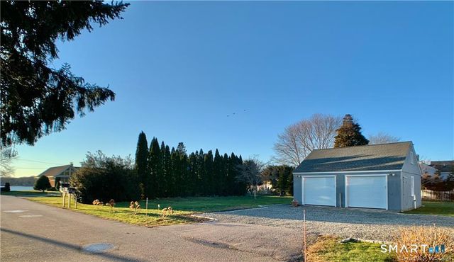 270 North Water Street, Stonington, CT 06378