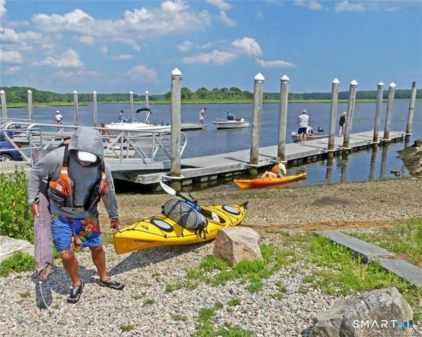 270 North Water Street, Stonington, CT 06378