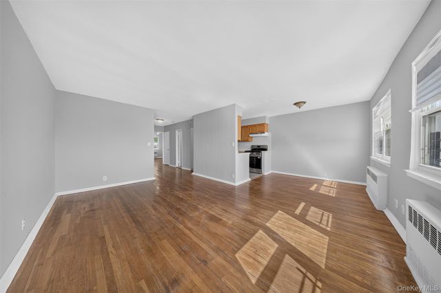 6144 164th Street, Fresh Meadows, NY 11365