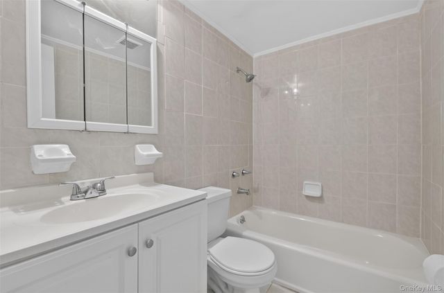6144 164th Street, Fresh Meadows, NY 11365