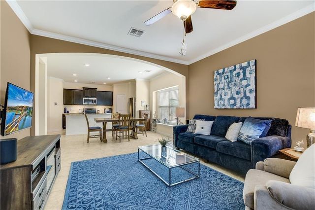 10504 Crescendo LN, Austin, TX 78747