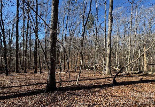 206 Westmoreland Trail 8, Tryon, NC 28782