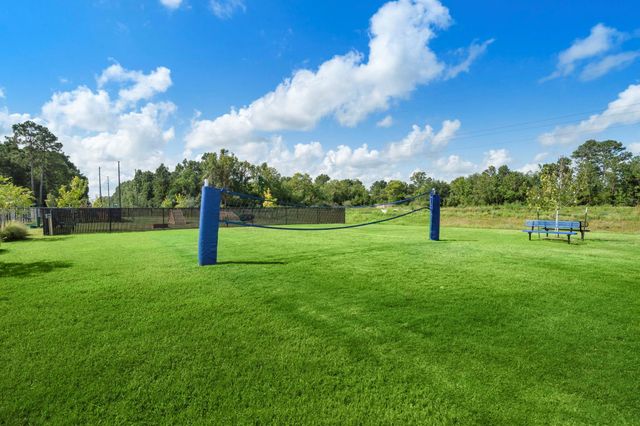 1506 Graywood Grove Lane, Dayton, TX 77535
