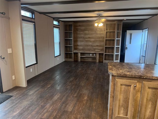 19645 Nordt Road, Damon, TX 77430