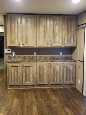 19645 Nordt Road, Damon, TX 77430