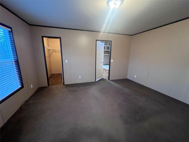 19645 Nordt Road, Damon, TX 77430