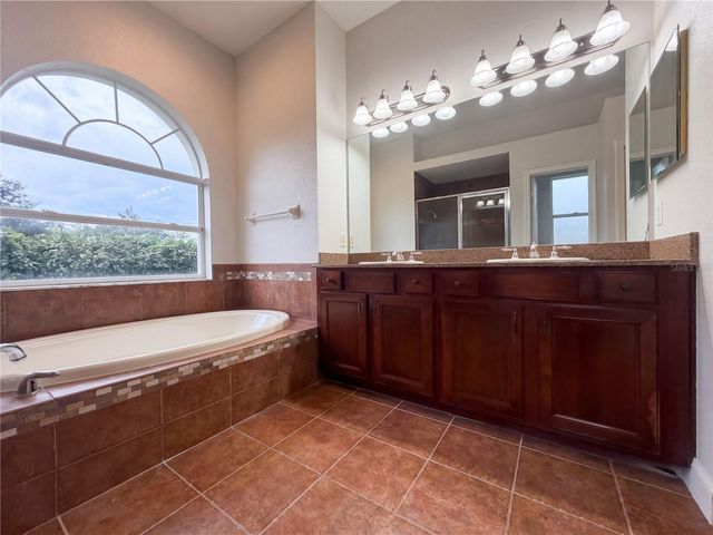 14275 CREEK RUN DRIVE, Riverview, FL 33579