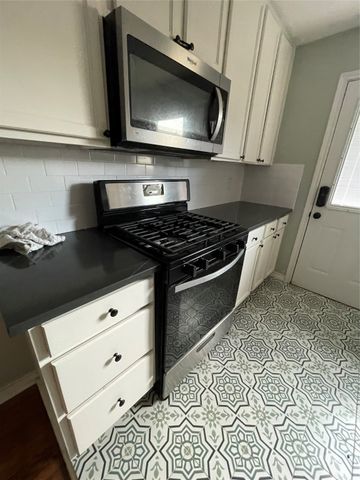 2517 Amelia, Dallas, TX 75235