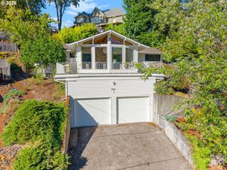 2345 Ne RIDGEWOOD Dr, Portland, OR 97212