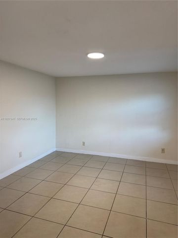 4717 SW 33rd Avenue 202, Dania Beach, FL 33312