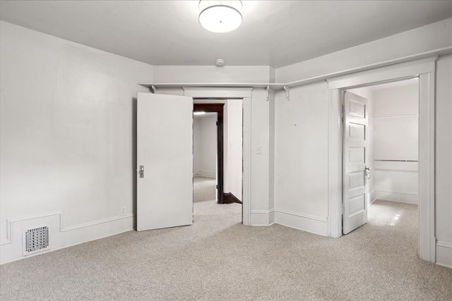 323 Garfield Avenue, Battle Creek, MI 49017