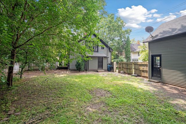 323 Garfield Avenue, Battle Creek, MI 49017