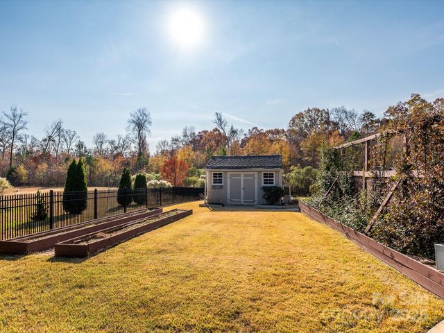 6520 Bridgemoor Drive, Indian Trail, NC 28079