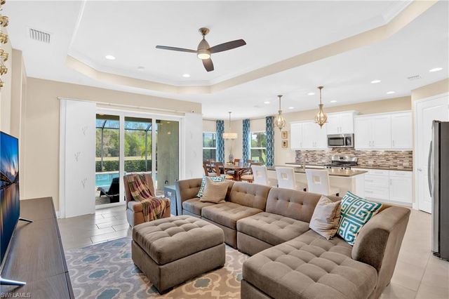 7530 Cypress Walk DR, Fort Myers, FL 33966