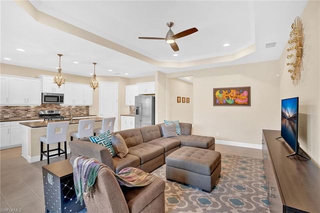 7530 Cypress Walk DR, Fort Myers, FL 33966