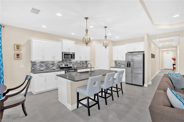 7530 Cypress Walk DR, Fort Myers, FL 33966