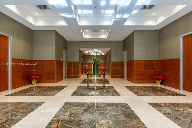 135 San Lorenzo Avenue 150, Coral Gables, FL 33146