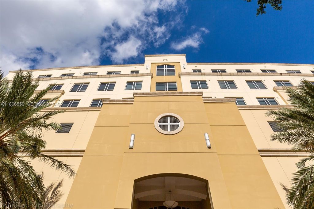 135 San Lorenzo Avenue 150, Coral Gables, FL 33146