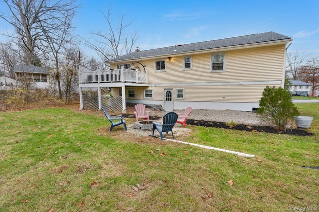 7 Russ Place, Wappingers Falls, NY 12590