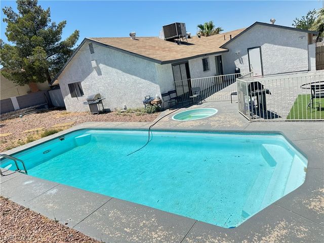 5705 Cannon Boulevard, Las Vegas, NV 89108