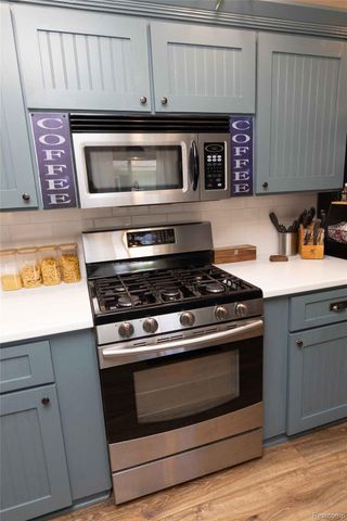 1227 N Jackson Street, Lapeer, MI 48446